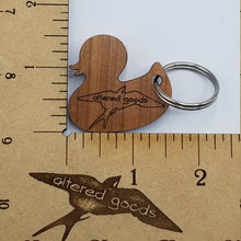 Load image into Gallery viewer, Duck wood keychain
