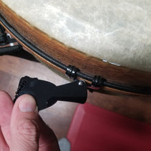 Load image into Gallery viewer, Djembe tuning key chain
