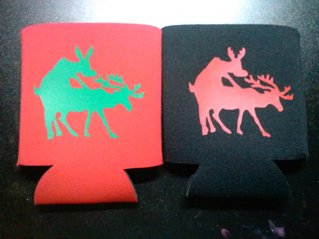 Christmas beer can cooler humping reindeer - Altered Goods